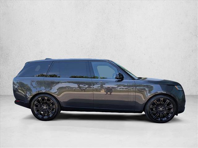 Certified 2024 Land Rover Range Rover Long Wheelbase SE image 4