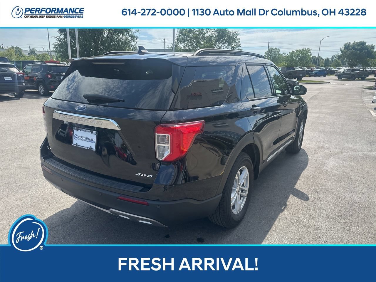 Used 2022 Ford Explorer XLT w/ Equipment Group 202A AWD/4WD image 4