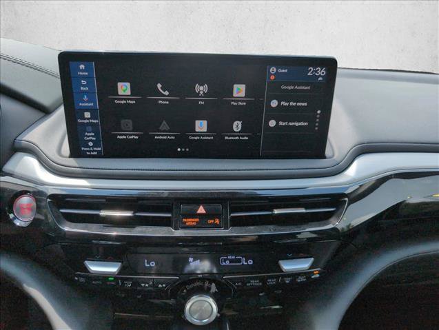 Used 2025 Acura MDX w/ Technology Package FWD image 16