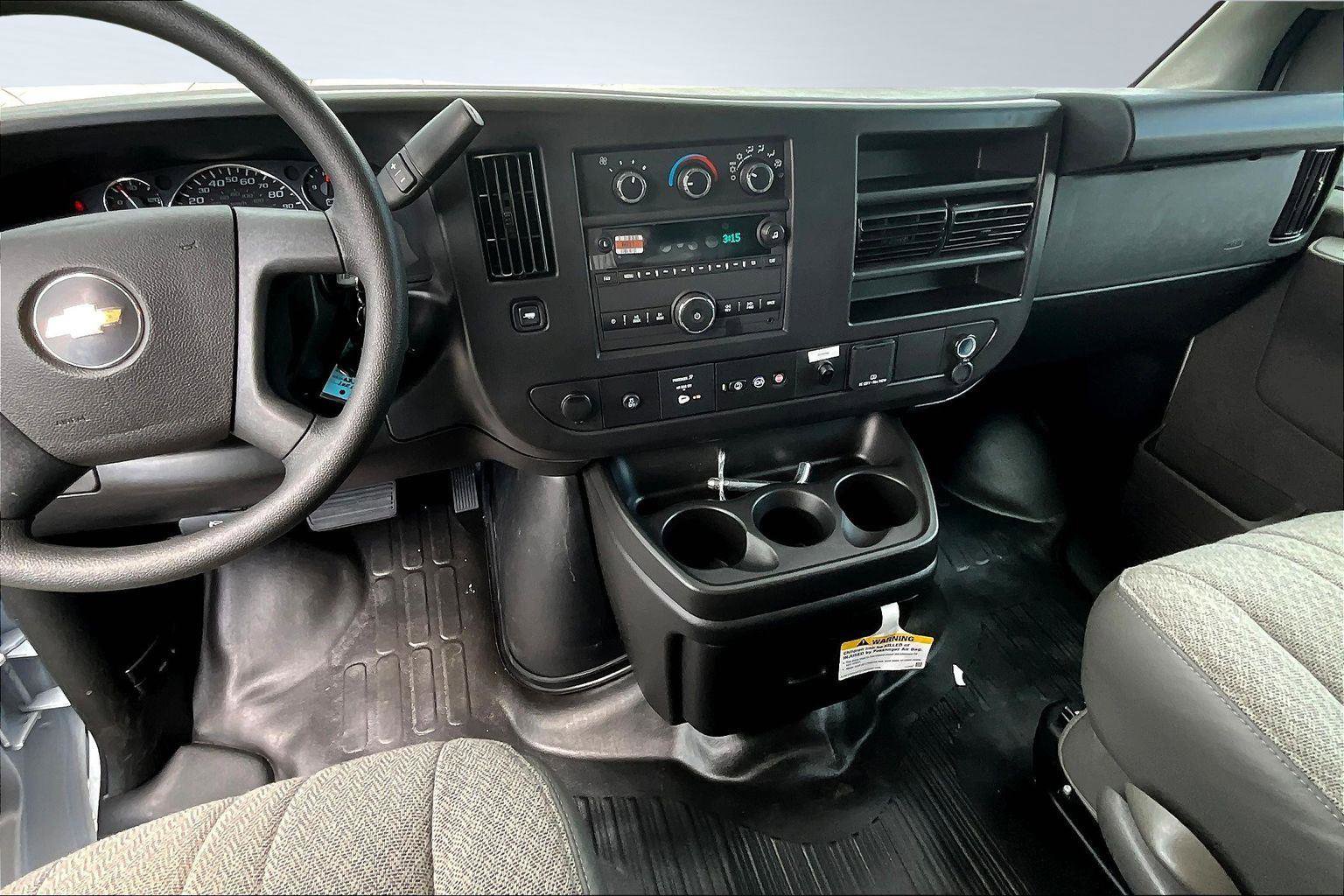 New 2025 Chevrolet Express 3500 w/ Power Convenience Package image 5