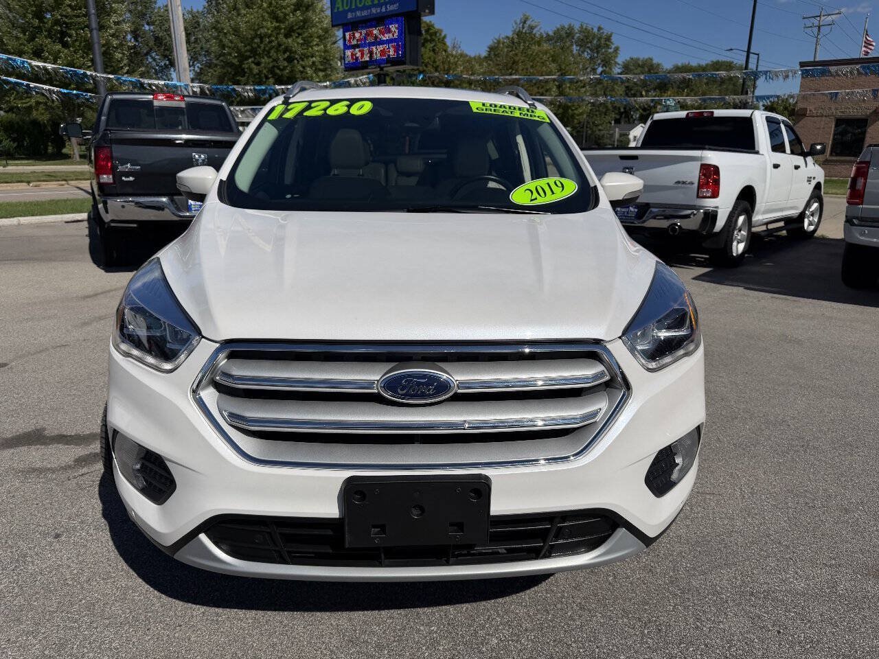 Used 2019 Ford Escape Titanium AWD/4WD image 2