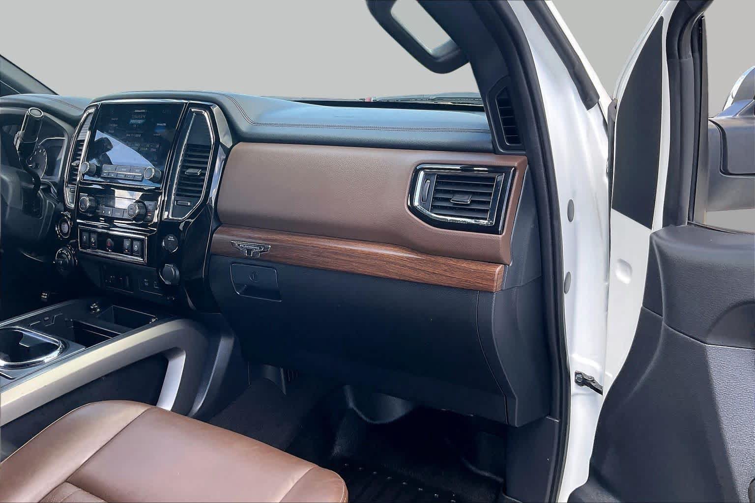 Used 2021 Nissan Titan Platinum Reserve w/ Off Road Protection Package AWD/4WD image 18