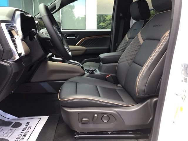 New 2026 GMC Canyon Denali AWD/4WD image 9