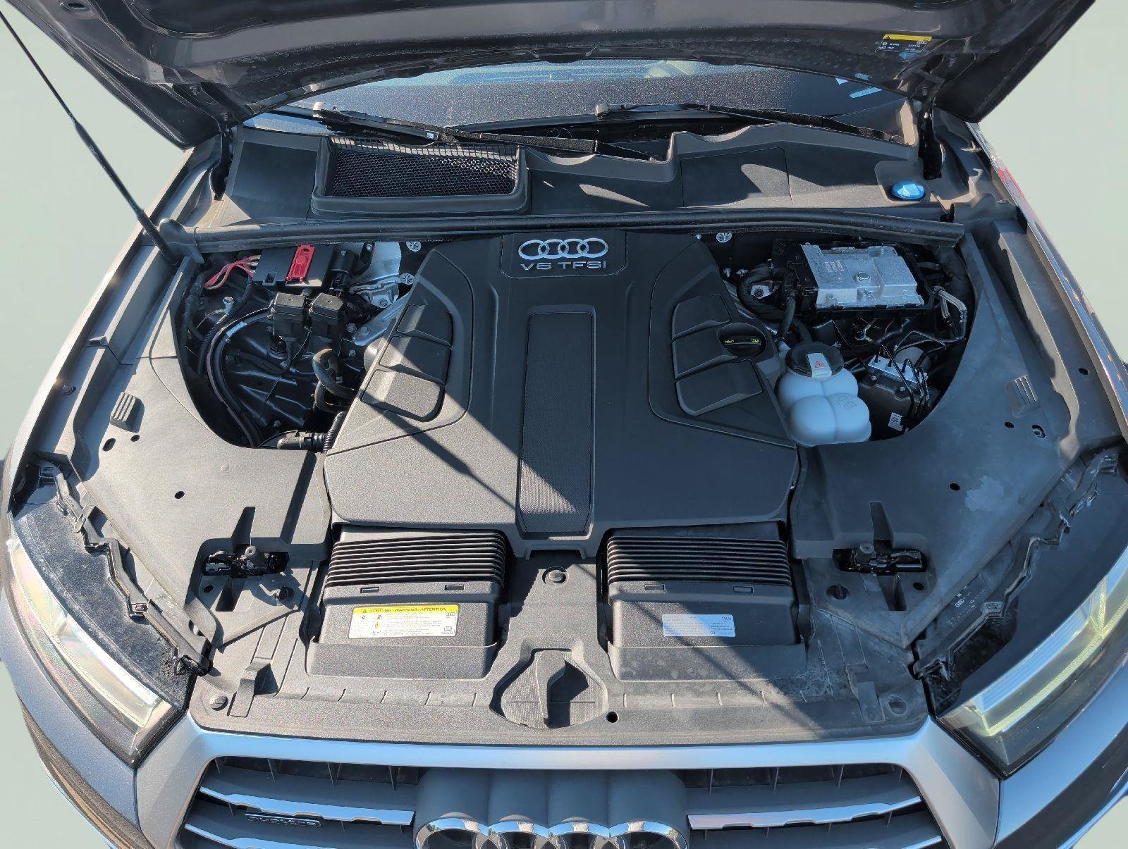 Used 2018 Audi Q7 3.0T Prestige w/ Prestige Package AWD/4WD image 10
