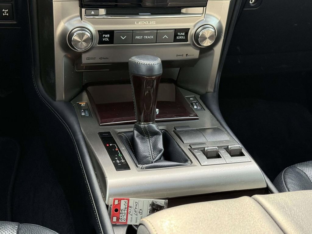 Used 2018 Lexus GX 460 Premium w/ Premium Package image 19