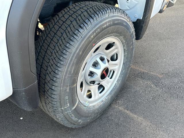 New 2026 GMC Sierra 2500 Pro w/ Max Trailering Package image 6