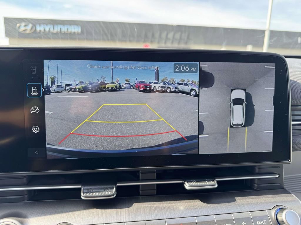 Used 2025 Hyundai Kona Limited image 27