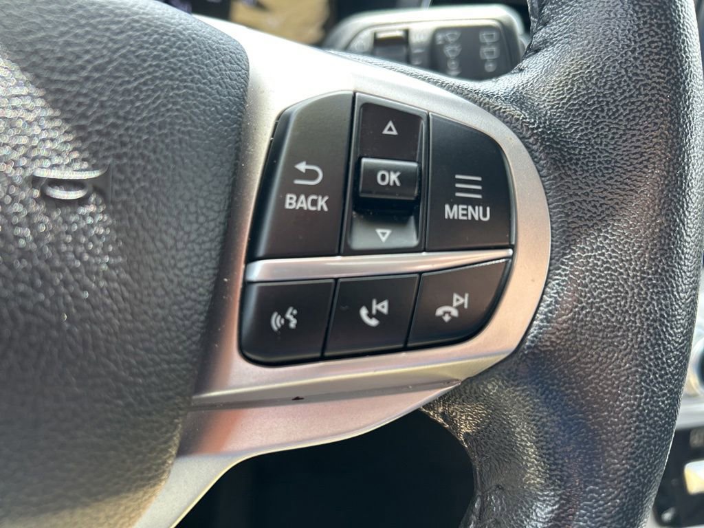 Used 2021 Ford Explorer XLT w/ Equipment Group 202A RWD image 25