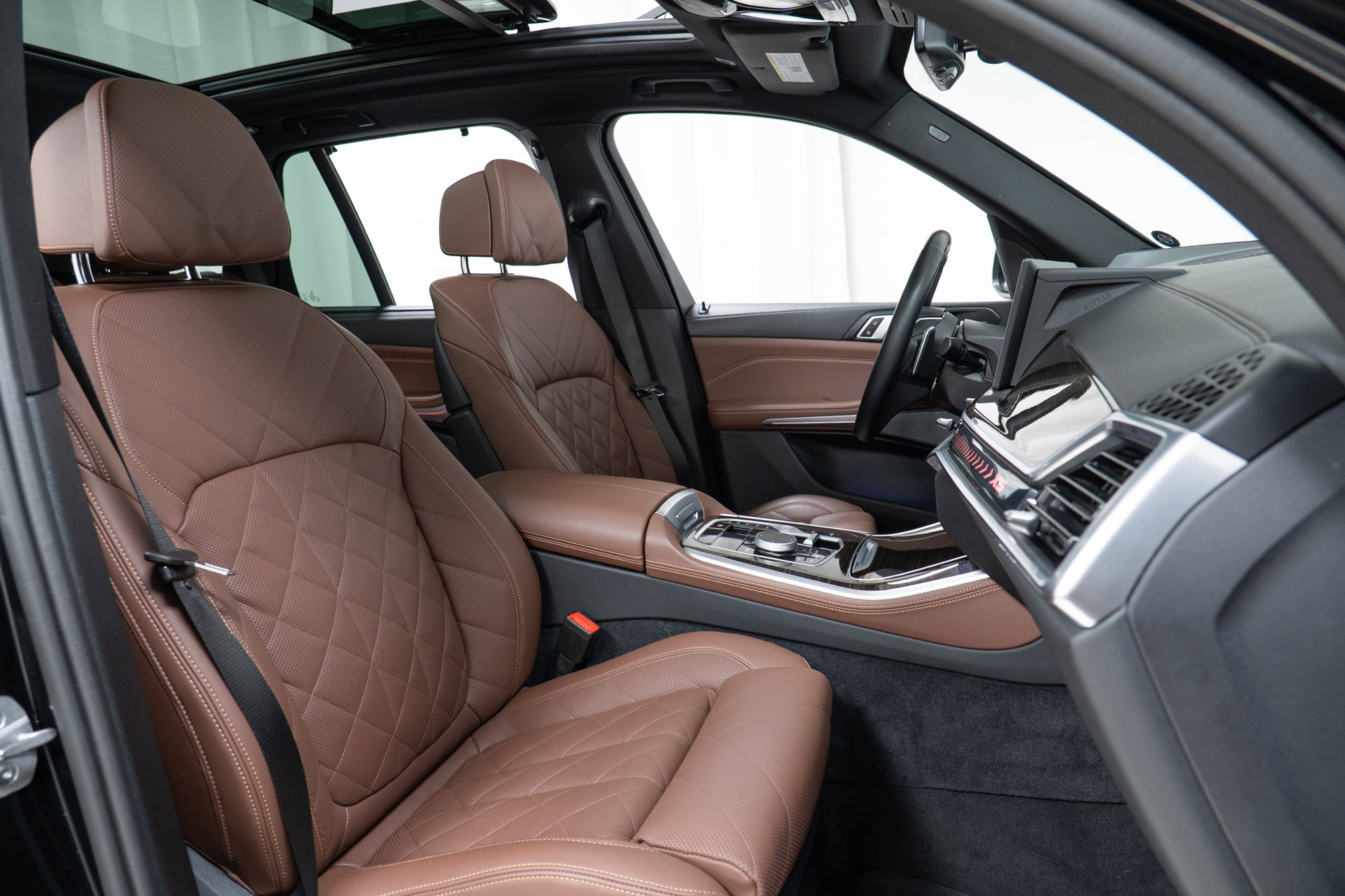 Certified 2024 BMW X5 xDrive40i w/ Premium Package image 22