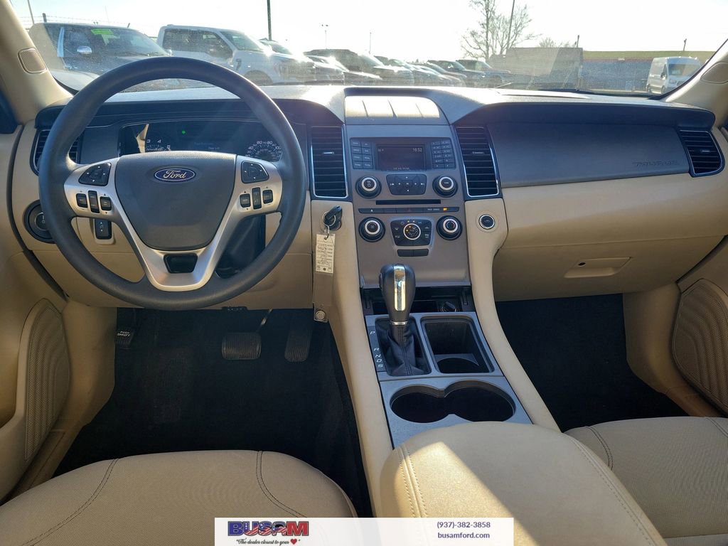 Used 2018 Ford Taurus SE image 7