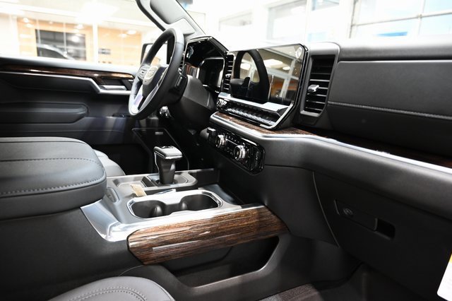 New 2026 GMC Sierra 1500 Elevation w/ Elevation Premium Package image 15
