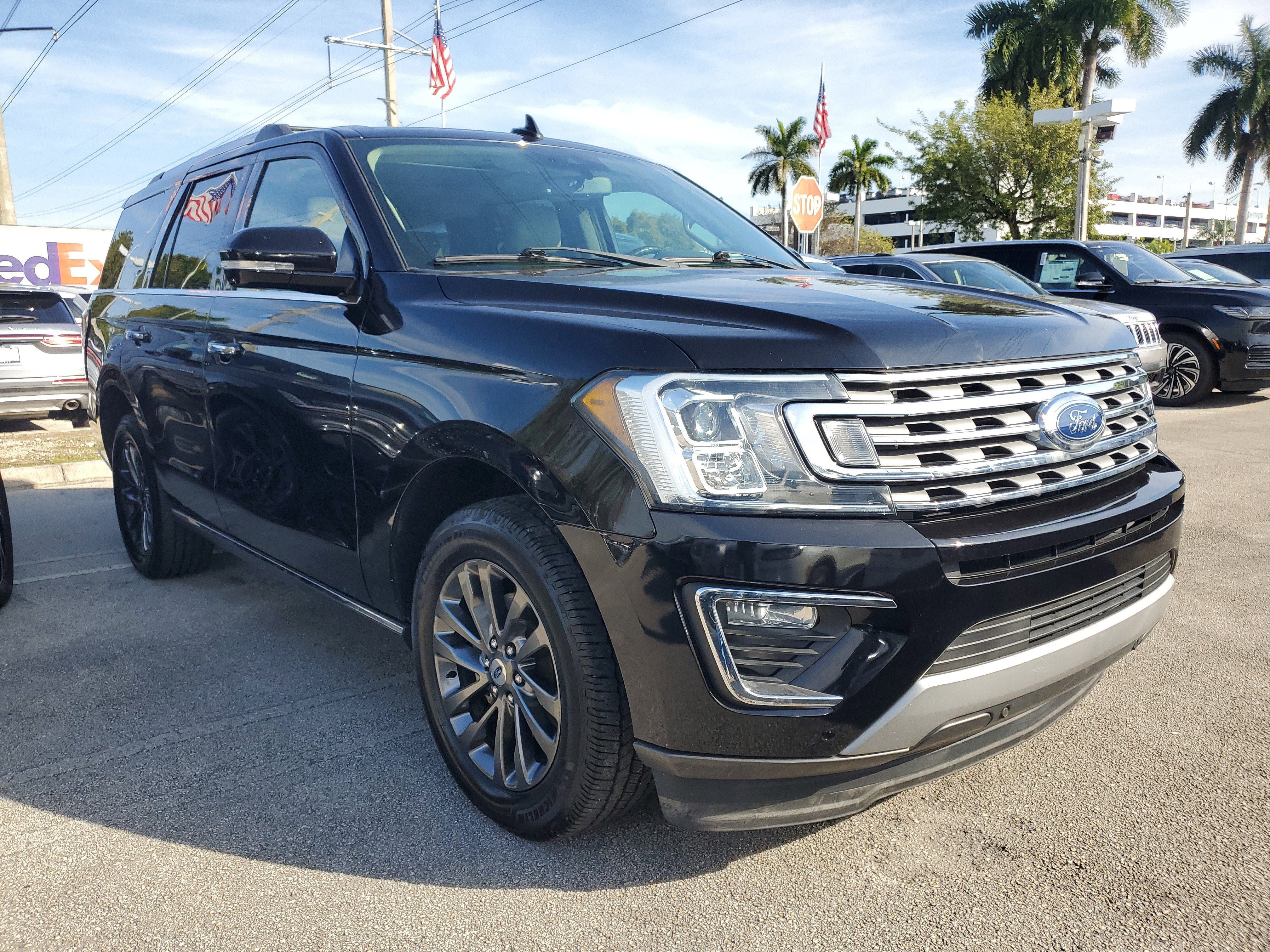 Used 2021 Ford Expedition Limited image 23