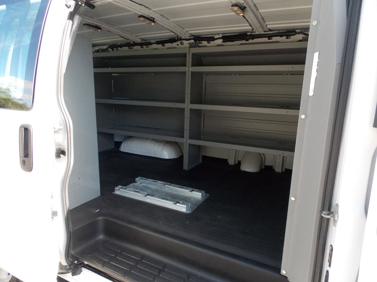 Used 2022 Chevrolet Express 2500 w/ Driver Convenience Package RWD image 19