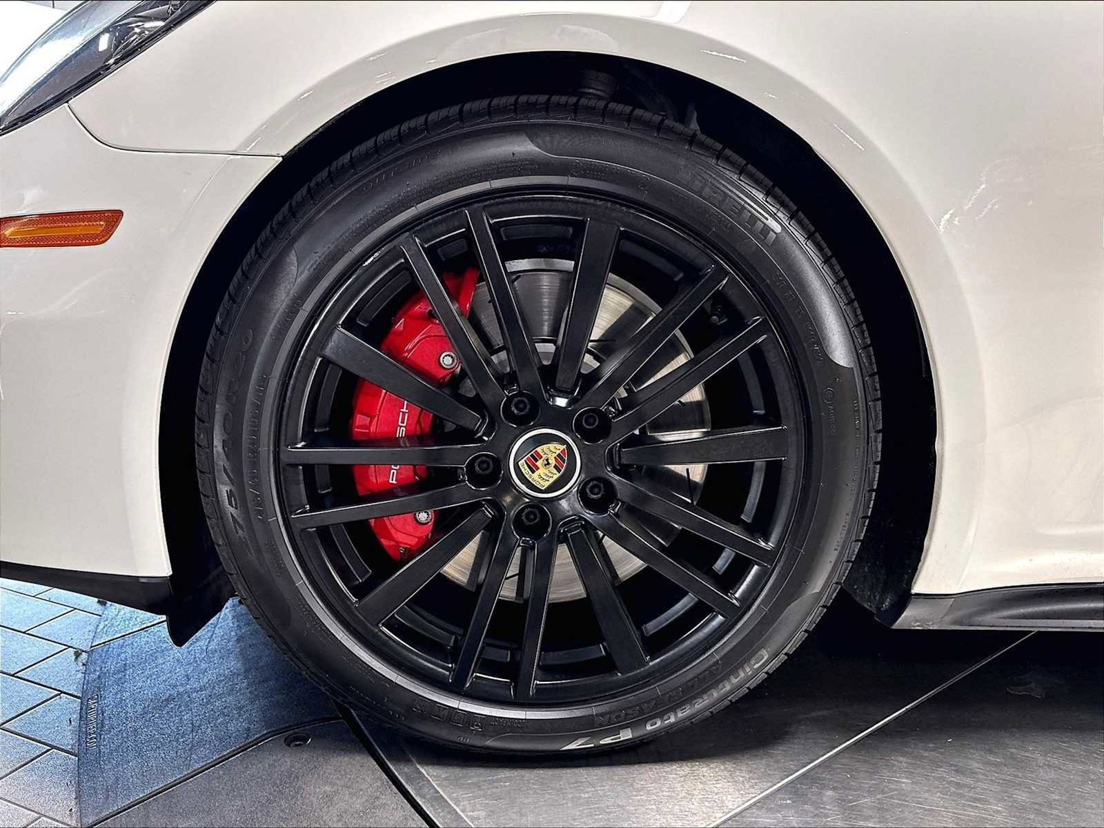 Used 2022 Porsche Panamera GTS AWD/4WD image 13