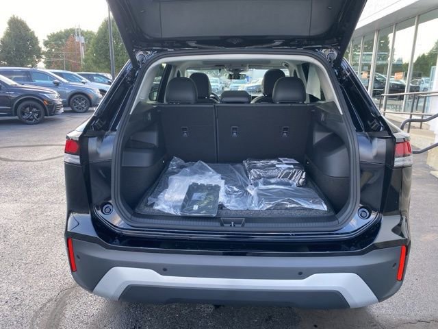 New 2025 Volkswagen Tiguan SE image 64