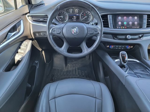 Used 2020 Buick Enclave Essence FWD image 31