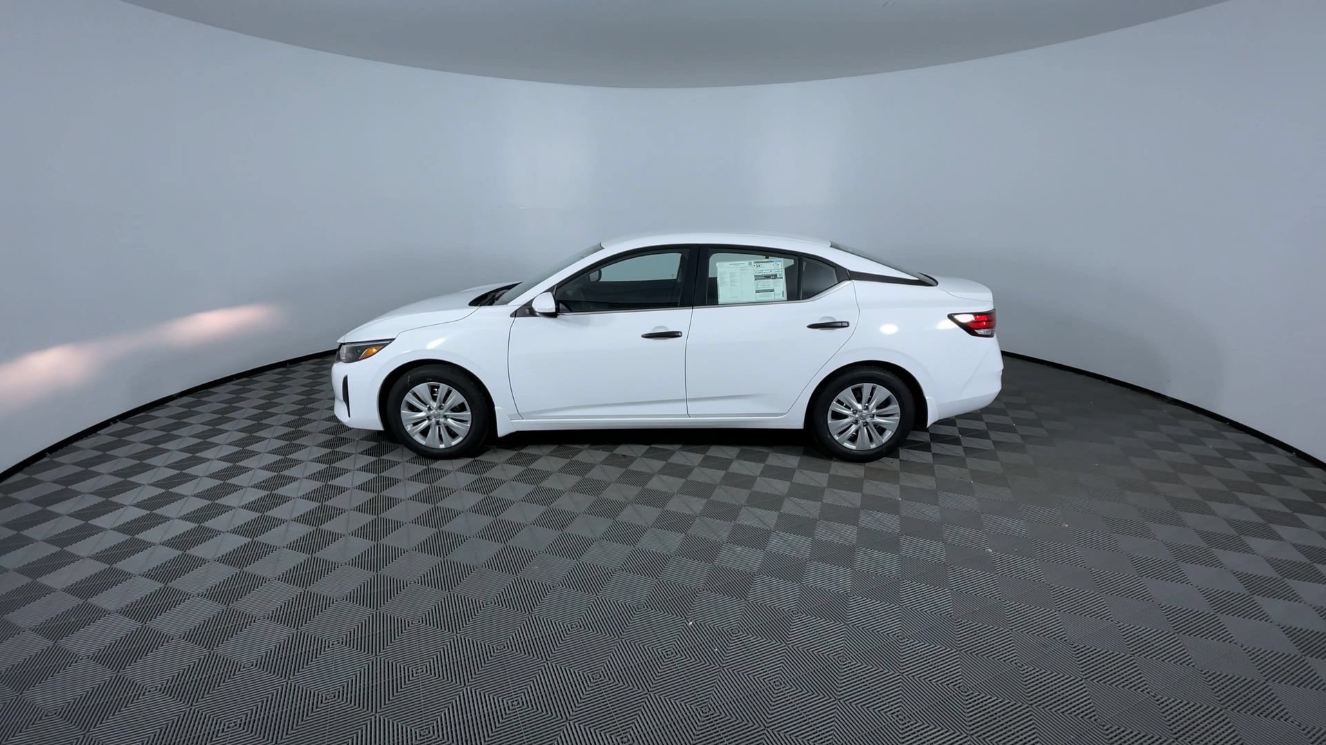 Certified 2025 Nissan Sentra S FWD image 6