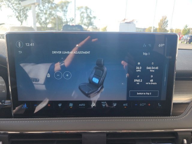 Certified 2024 Lincoln Corsair AWD w/ Equipment Group 101A image 38