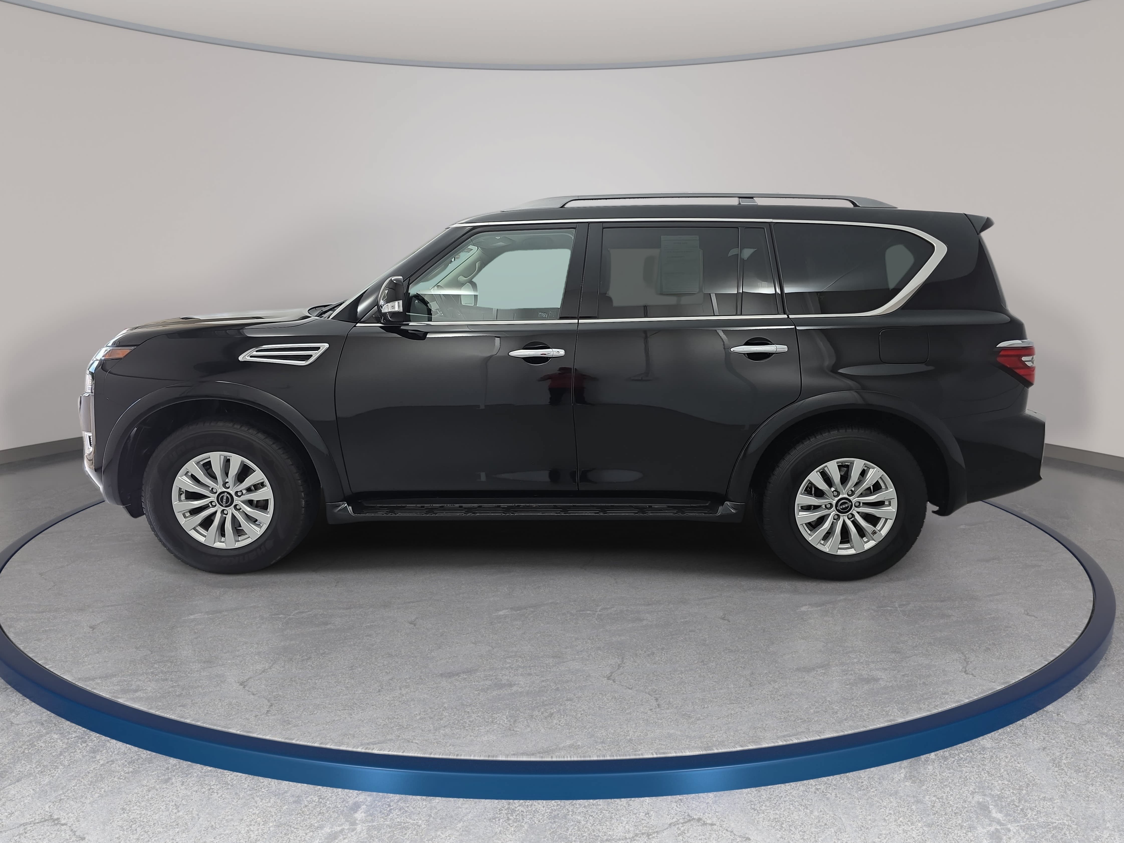 Certified 2023 Nissan Armada SV w/ Cargo Package AWD/4WD image 8