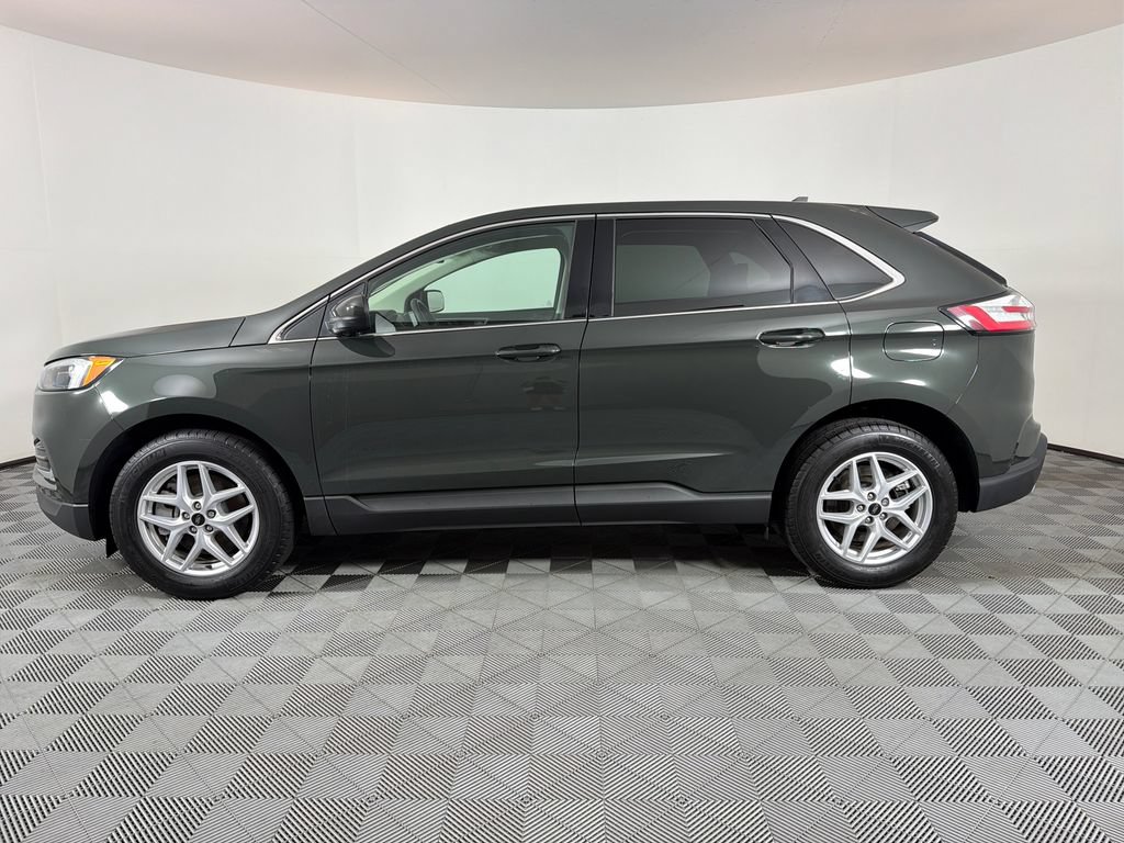 Used 2024 Ford Edge SEL w/ Convenience Package AWD/4WD image 6