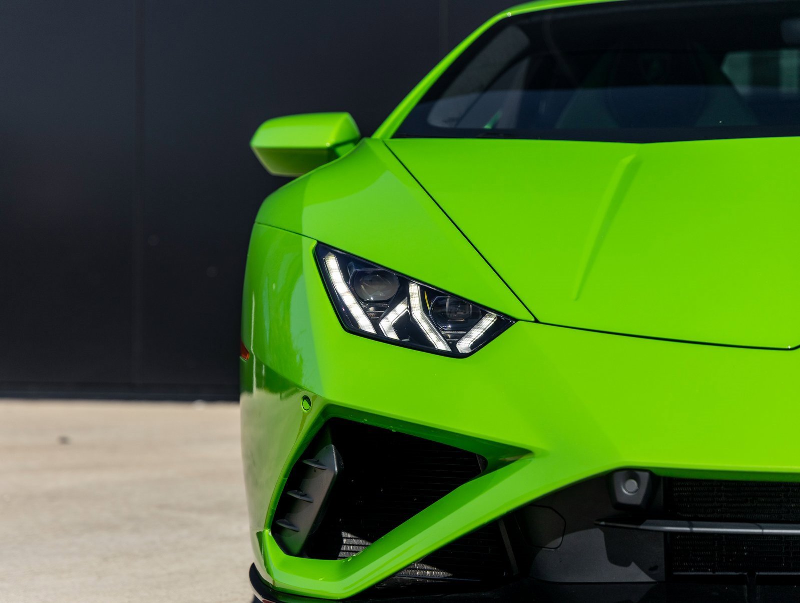Used 2023 Lamborghini Huracan EVO image 20