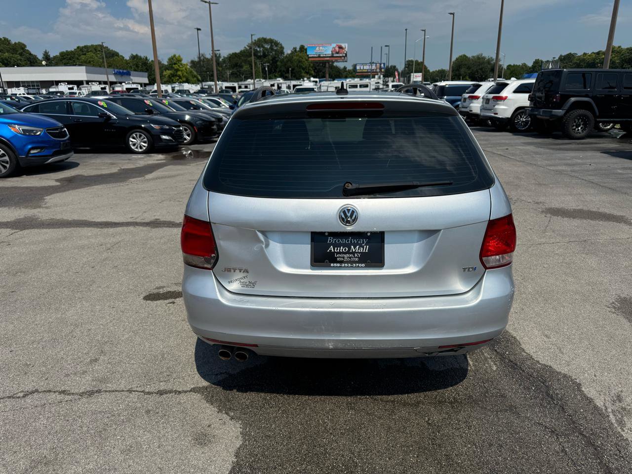 Used 2014 Volkswagen Jetta TDI image 4