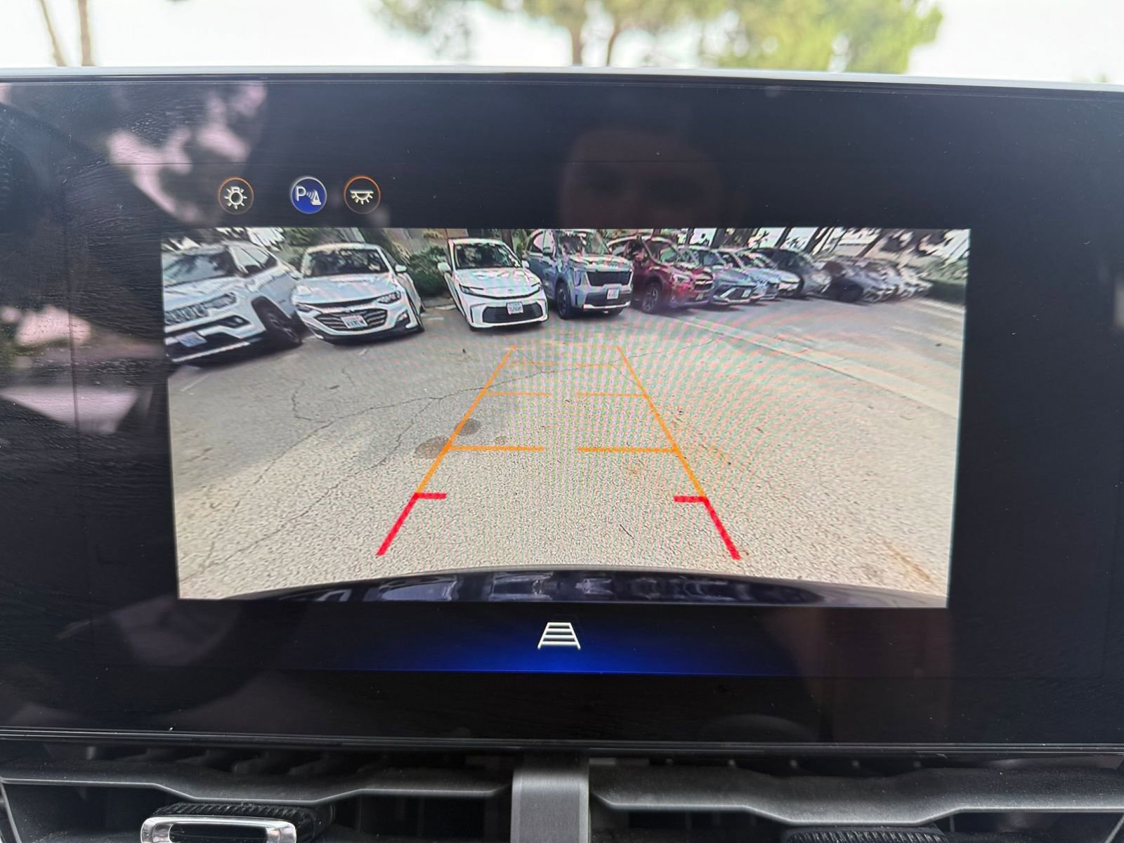 Used 2025 Chevrolet Equinox LT image 22