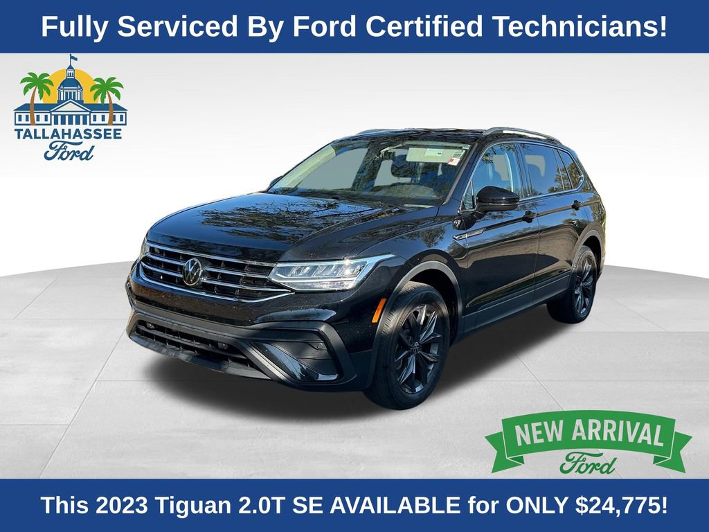 Used 2023 Volkswagen Tiguan SE image 1