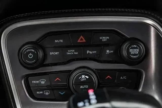 Used 2020 Dodge Challenger GT w/ Plus Package image 25