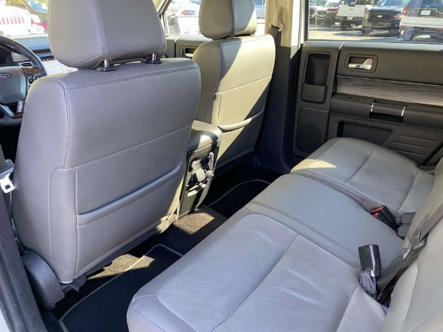 Used 2019 Ford Flex SEL w/ Equipment Group 202A FWD image 8