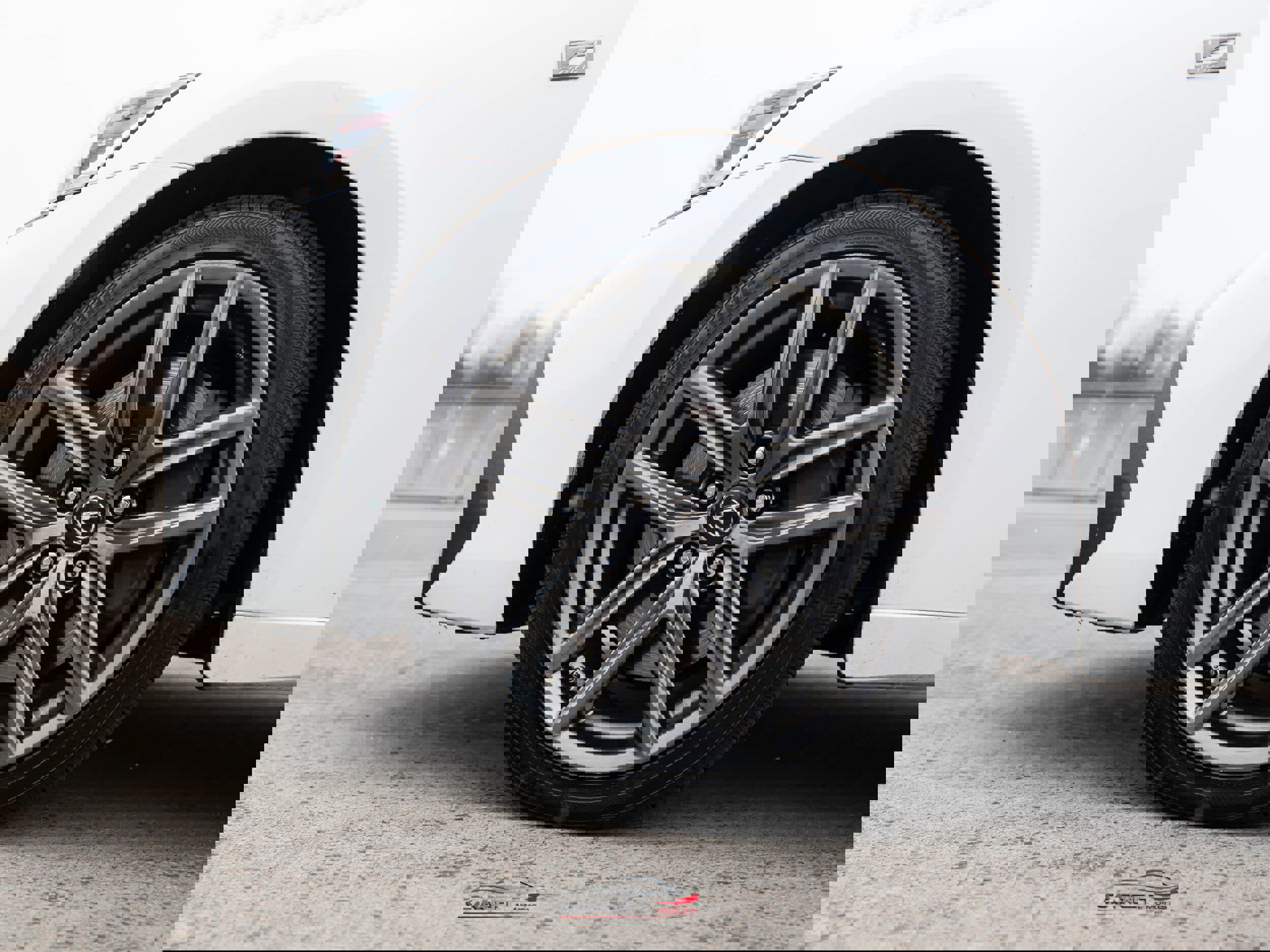 Used 2018 Lexus IS 300 F Sport w/ F Sport Package image 10