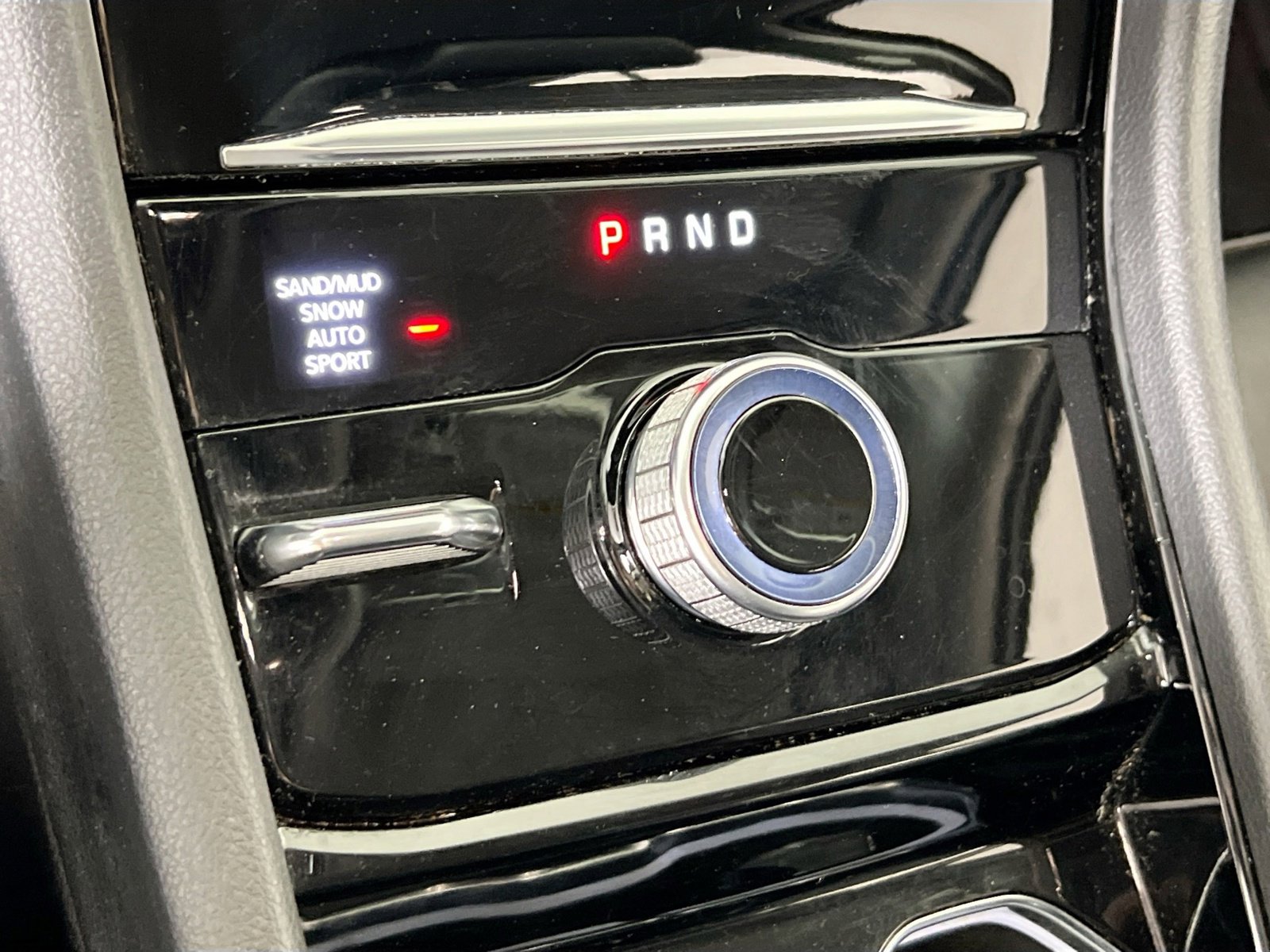 Used 2021 Jeep Grand Cherokee L Limited AWD/4WD image 16
