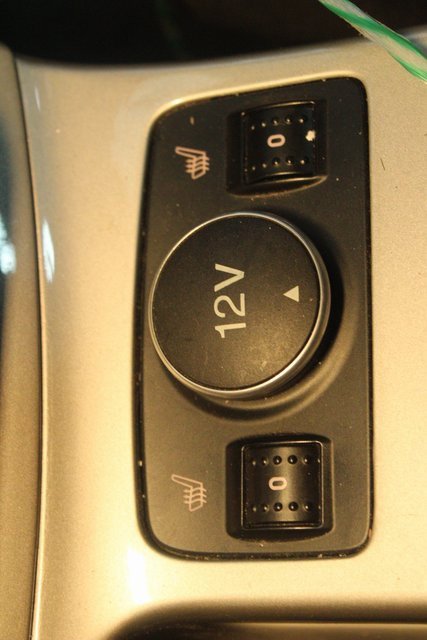 Used 2016 Ford C-MAX SEL w/ Equipment Group 302A image 30