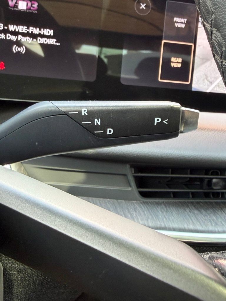 Used 2023 Lucid Air Touring image 9