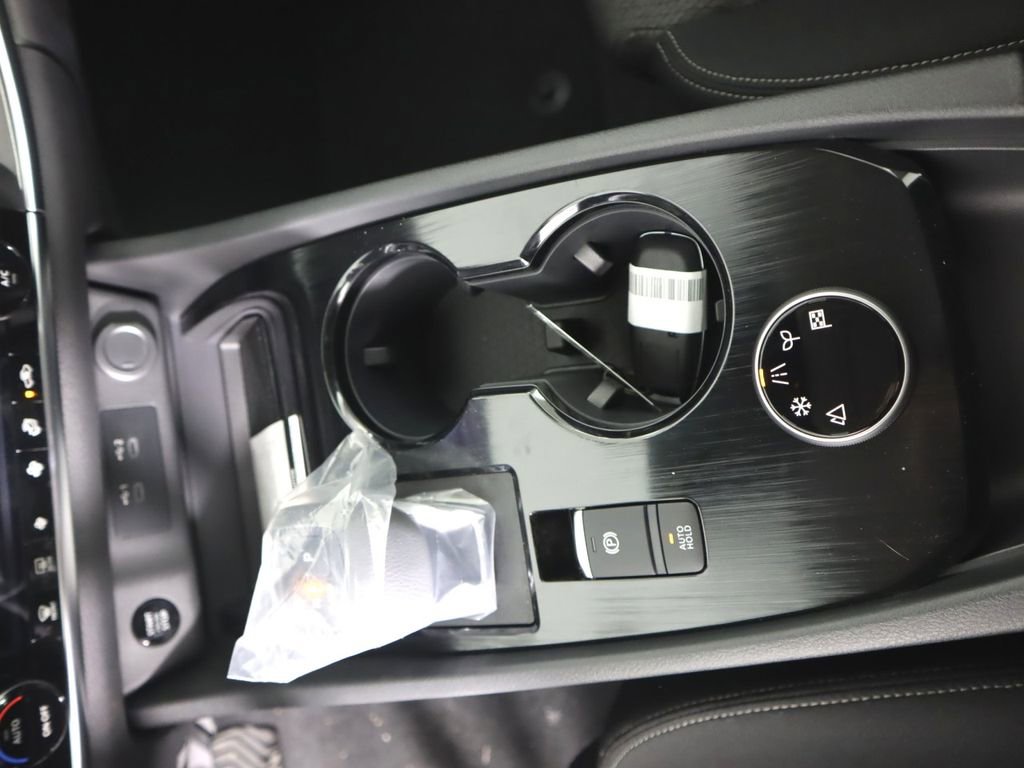New 2026 Nissan Rogue SV AWD/4WD image 15