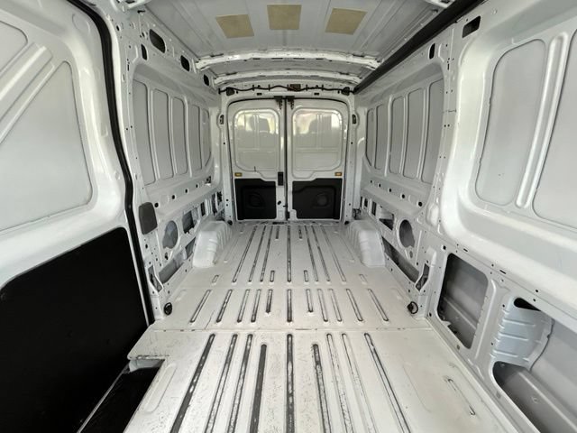 Used 2023 Ford Transit 250 Medium Roof RWD image 32