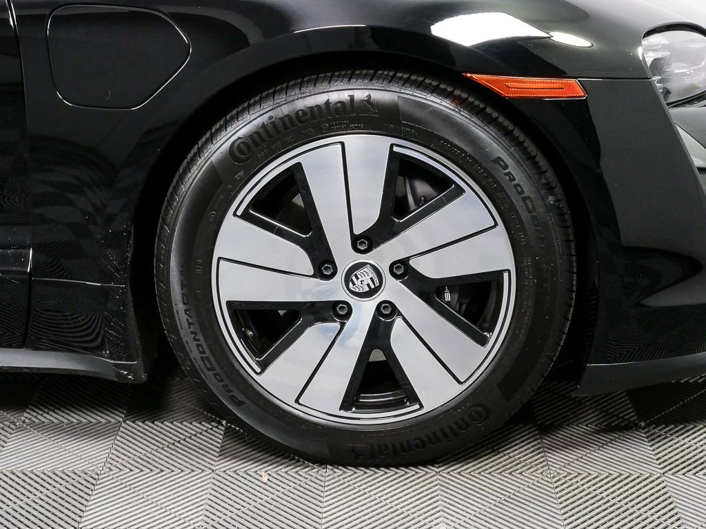 Certified 2023 Porsche Taycan image 38