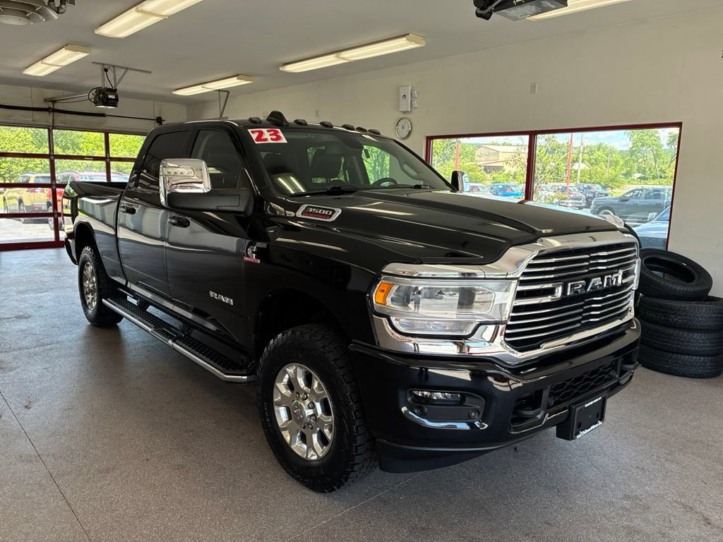 Used 2023 RAM 3500 Laramie AWD/4WD image 1