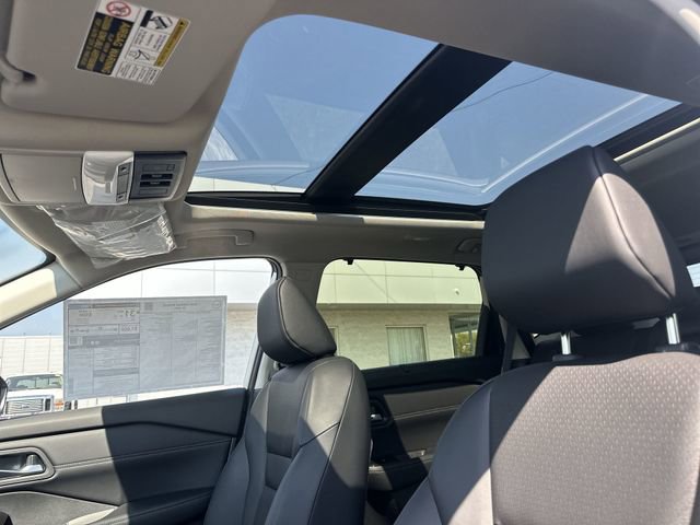 New 2026 Nissan Rogue SV w/ SV Premium Package image 26