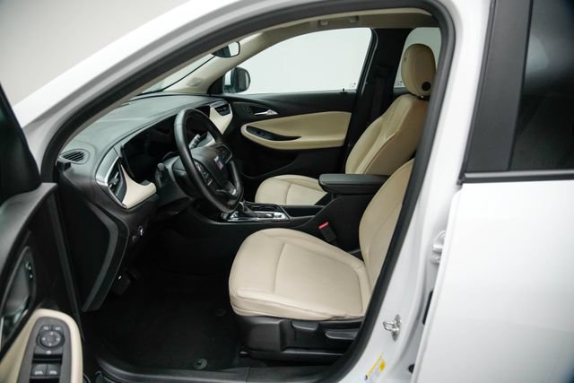 Used 2024 Buick Encore GX Sport Touring FWD image 24