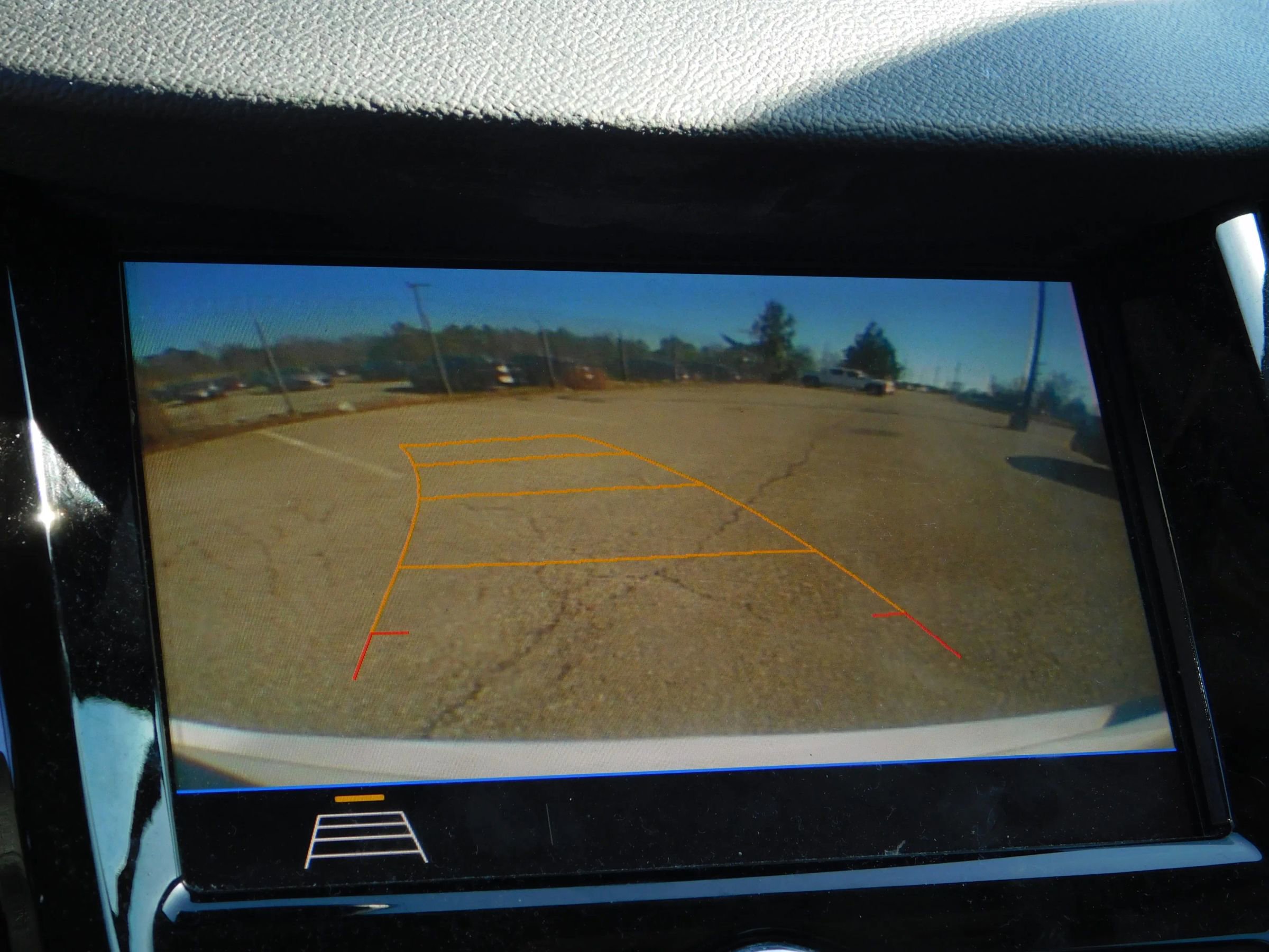 Used 2018 Chevrolet Trax LS image 15