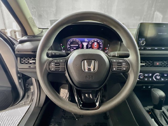 Used 2023 Honda Accord EX image 16
