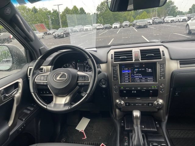 Used 2020 Lexus GX 460 Premium w/ Premium Package AWD/4WD image 7