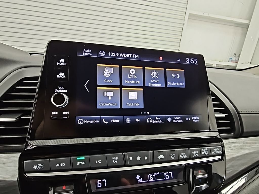 Used 2025 Honda Odyssey Elite image 18