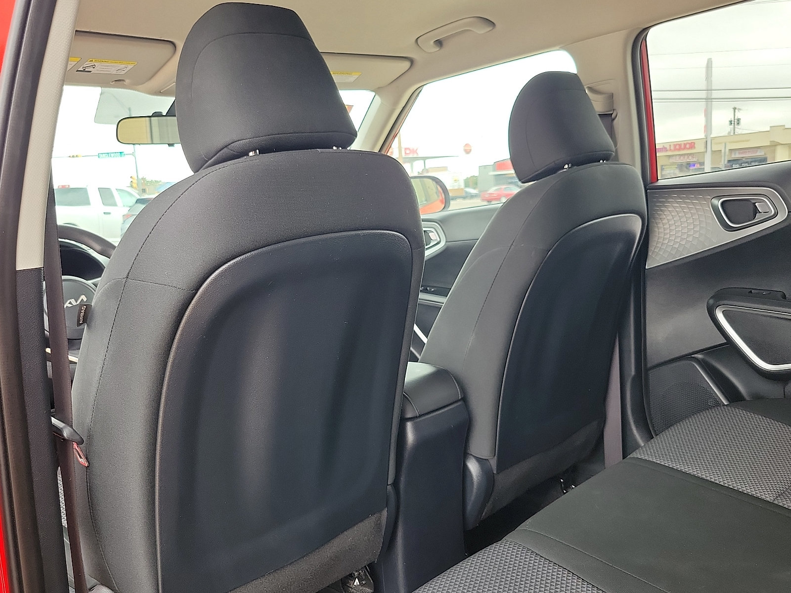 Used 2024 Kia Soul LX w/ Option Group 015 FWD image 12