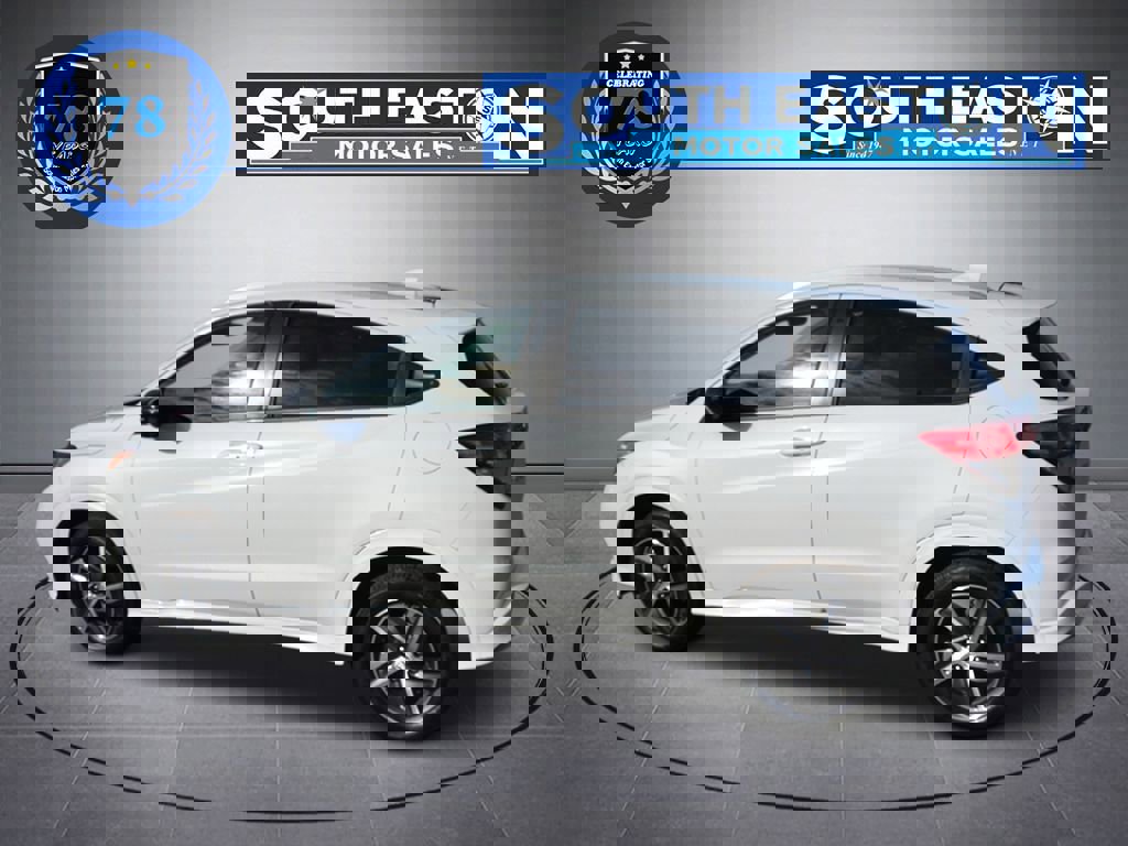 Used 2019 Honda HR-V Touring image 8