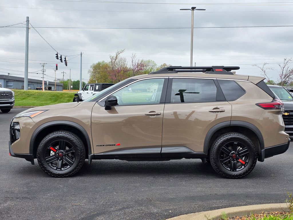 Used 2025 Nissan Rogue SV w/ Rock Creek Premium Package image 8