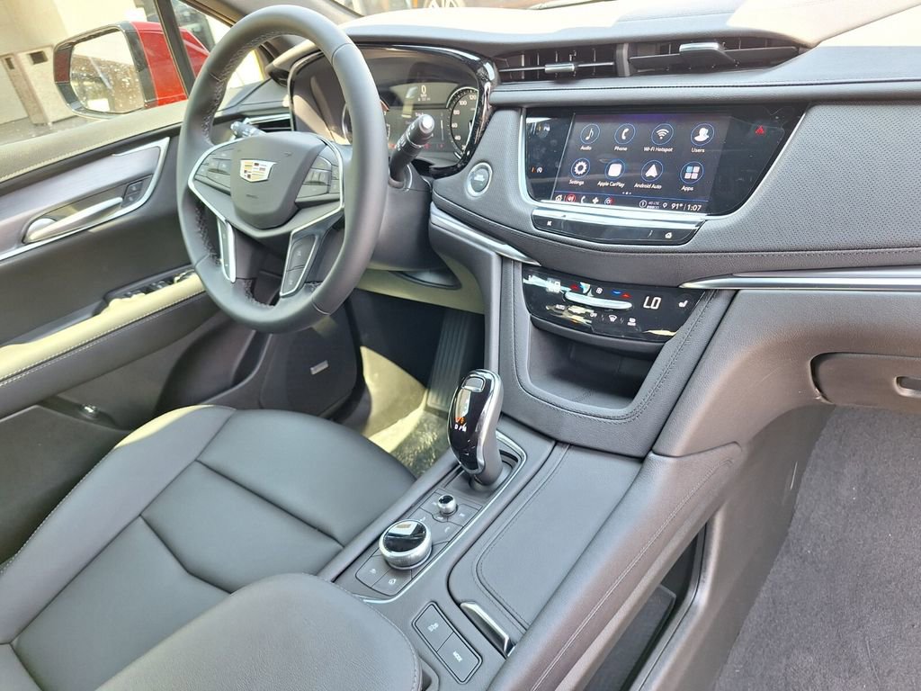 New 2025 Cadillac XT5 Luxury w/ LPO, Floor Liner Package image 26