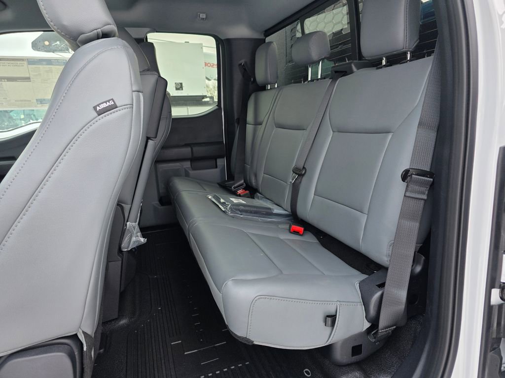 New 2026 Ford F550 4x4 Supercab Super Duty image 46