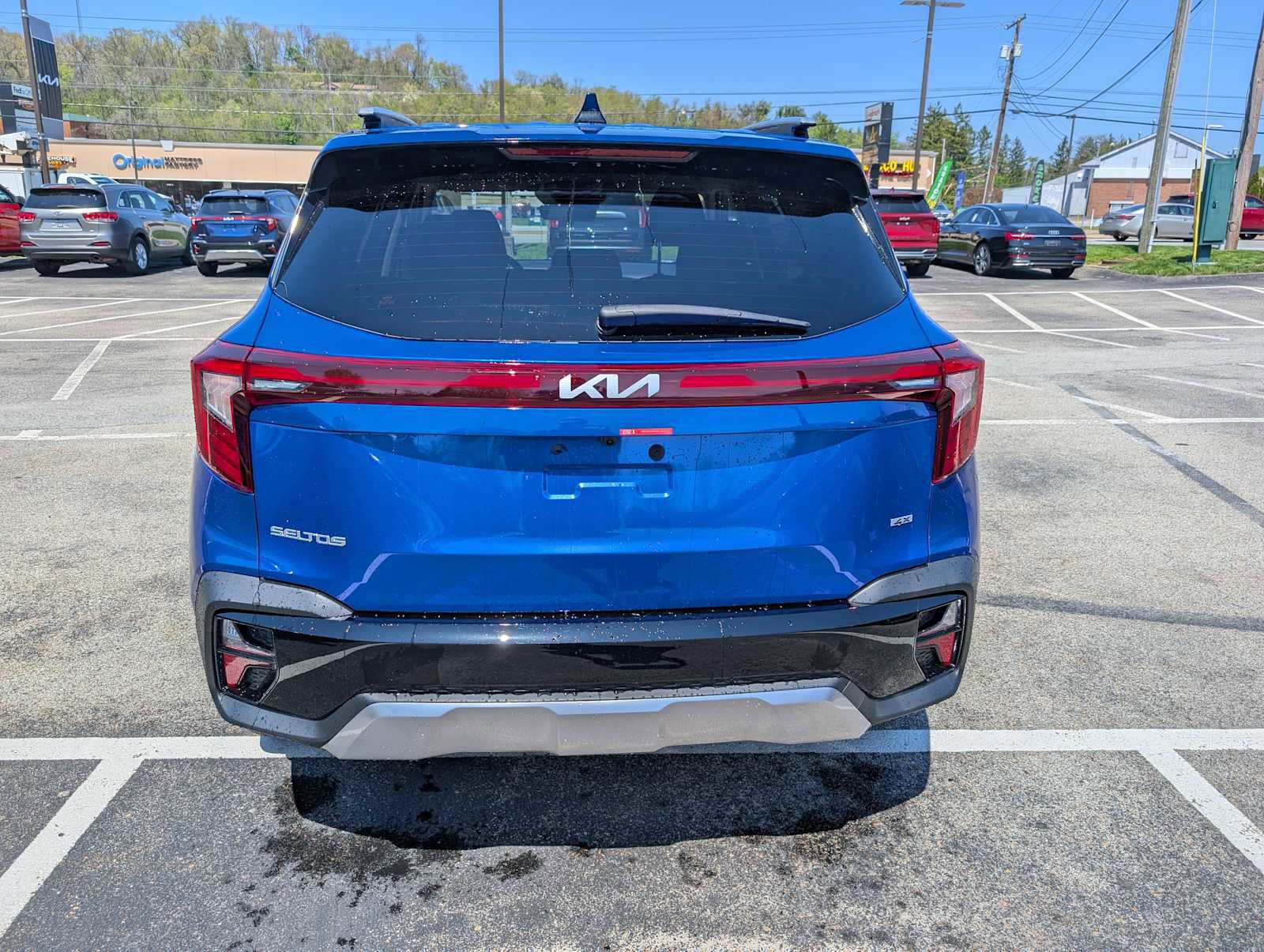 New 2026 Kia Seltos S AWD/4WD image 8